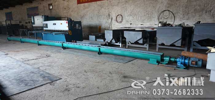 U型午夜精品久久久久久久